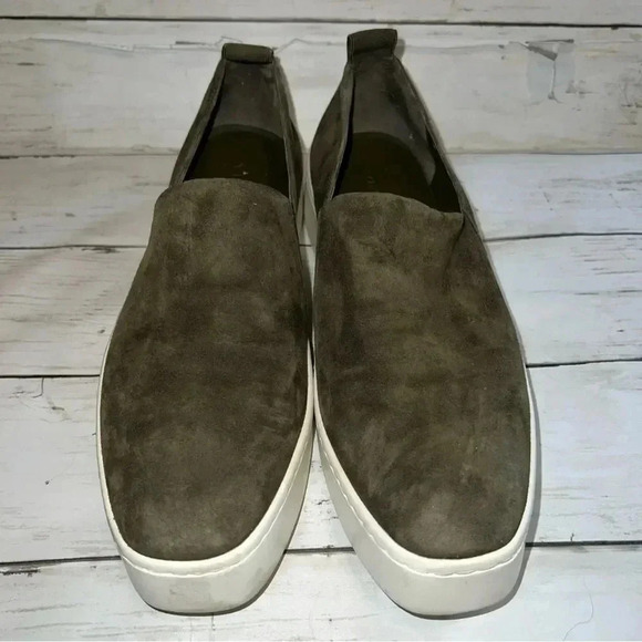 Vince Green Suede Slip on Sneakers Saxton women’s 8 - Picture 3 of 7